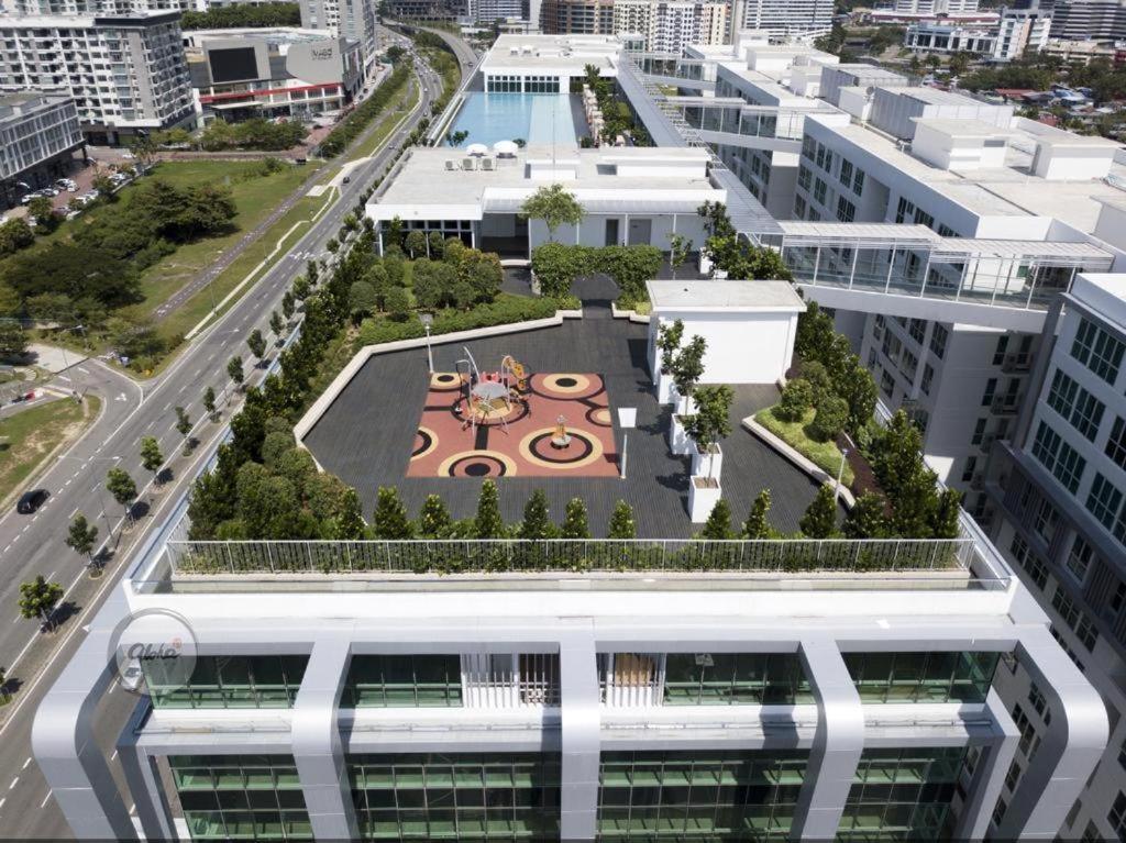 Apartment Restary - K Universe: Infinity Pool Near Imago *